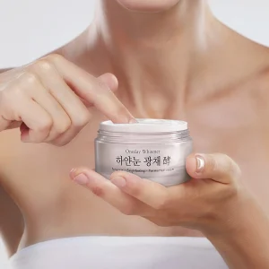 Kem Dưỡng Ẩm Ốc Sên Nella Q15..